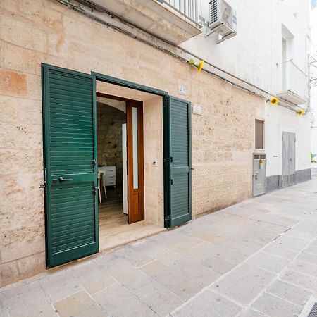Casa Sardella, In Pieno Centro Storico A 300 Mt Dal Mare Leilighet Monopoli Eksteriør bilde